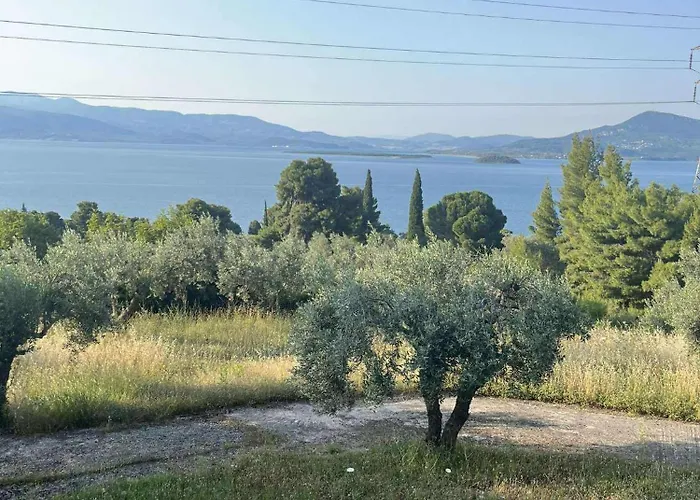 Semesterbostad Asproneri Elements - Sea View *